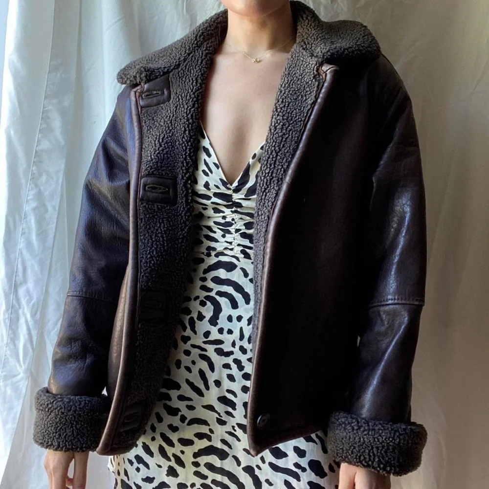 GENUINE LEATHER VINTAGE BOMBER - Picture 4 of 5